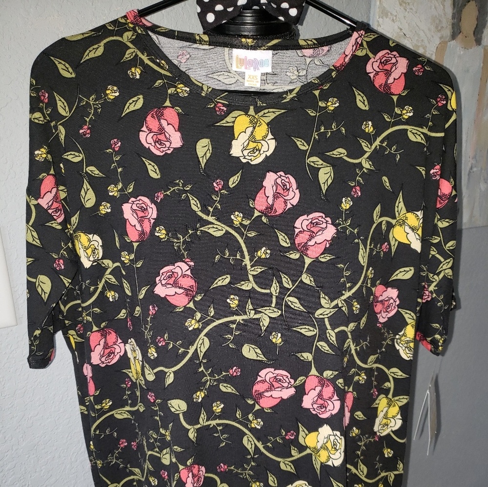 Beautiful lularoe Irma